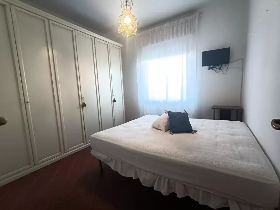 Immagine 5 di Appartamento in vendita  a Carrara