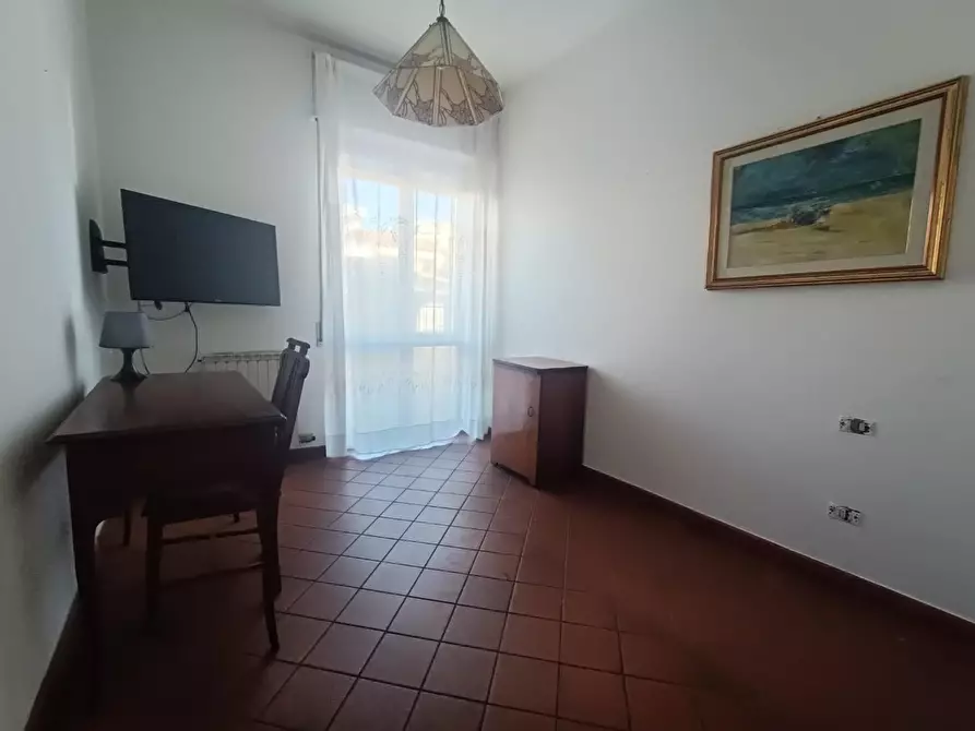 Immagine 33 di Appartamento in vendita  a Carrara