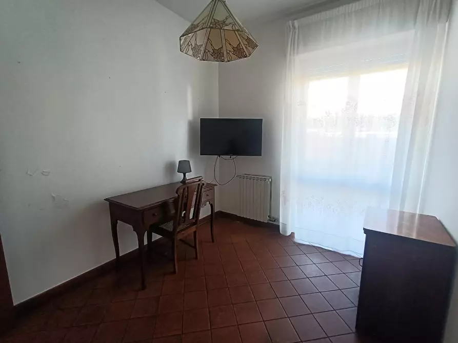 Immagine 6 di Appartamento in vendita  a Carrara