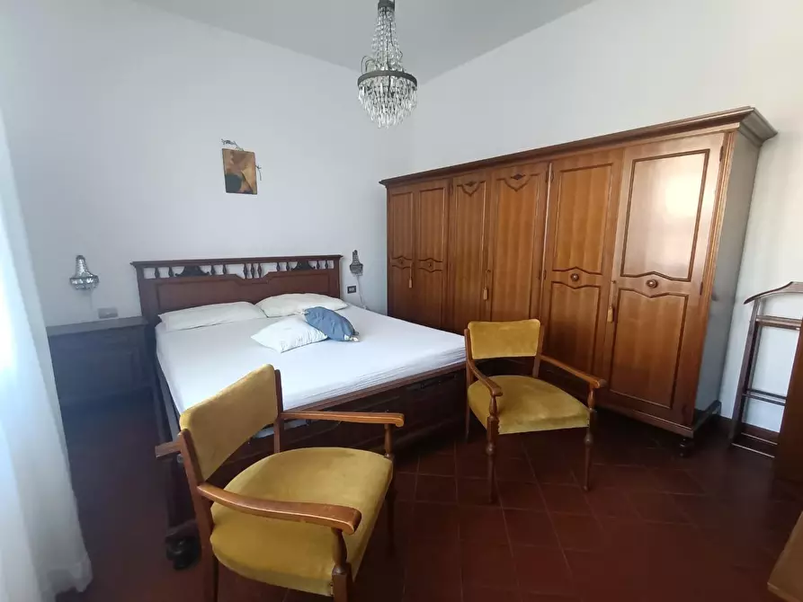 Immagine 28 di Appartamento in vendita  a Carrara