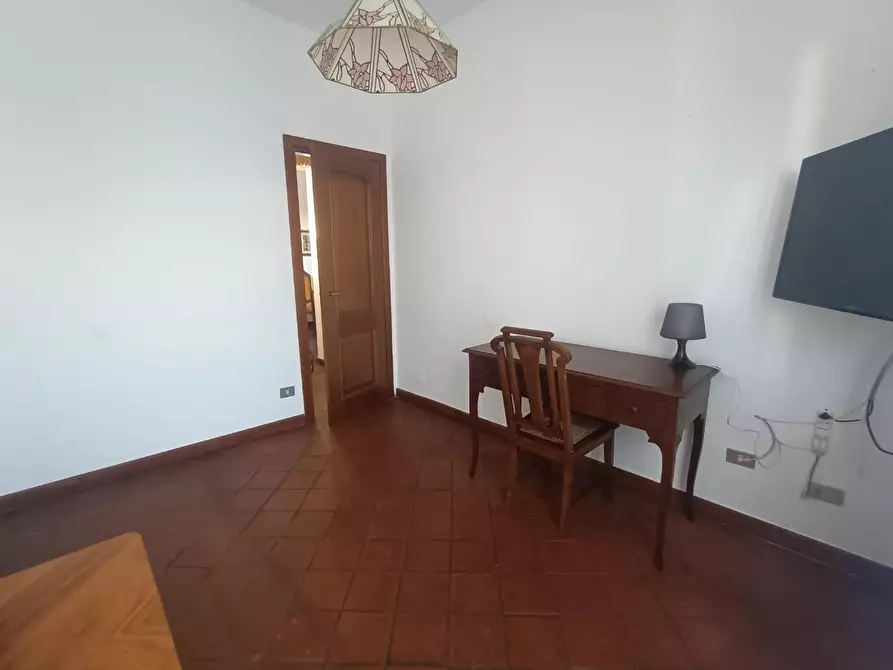 Immagine 34 di Appartamento in vendita  a Carrara