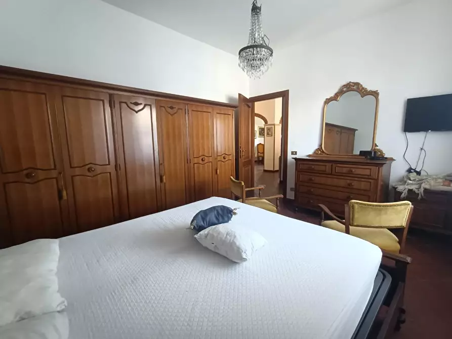 Immagine 29 di Appartamento in vendita  a Carrara