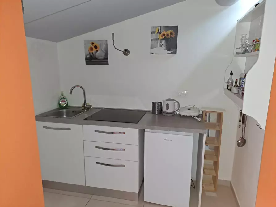 Immagine 2 di Mansarda in vendita  a Pisa