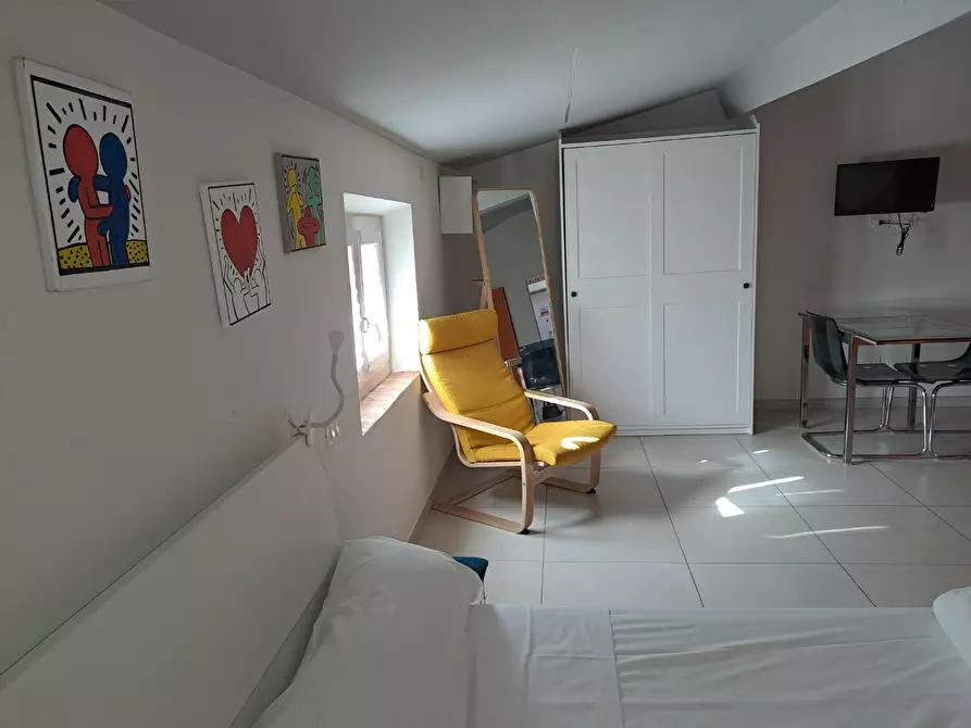 Immagine 5 di Mansarda in vendita  a Pisa