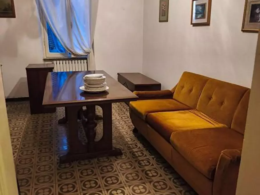 Immagine 6 di Casa semindipendente in vendita  a Ortonovo