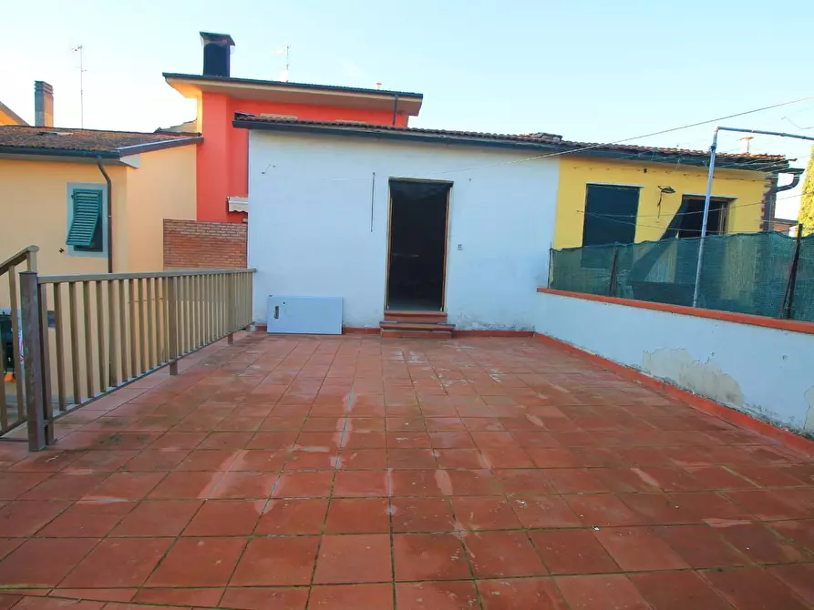 Immagine 21 di Casa bifamiliare in vendita  a Lamporecchio