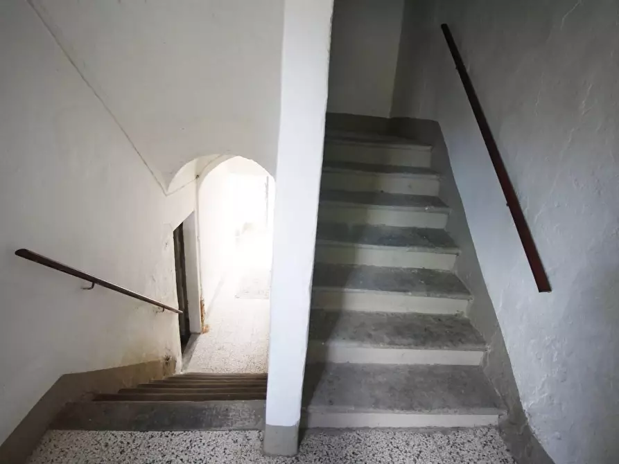 Immagine 16 di Casa colonica in vendita  a Vinci
