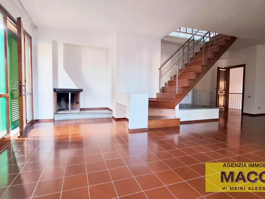 Immagine 3 di Mansarda in vendita  a Ponsacco