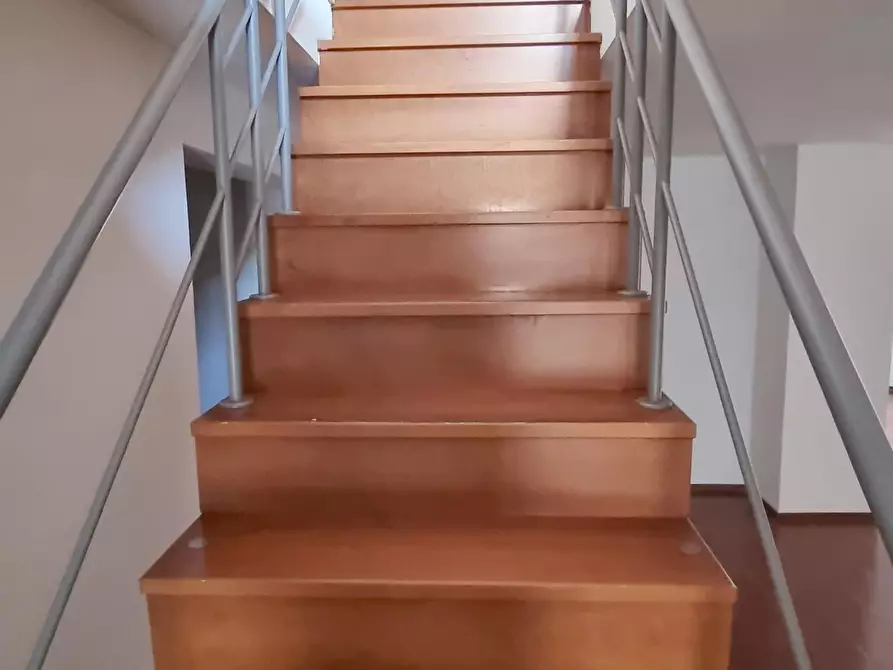 Immagine 12 di Mansarda in vendita  a Ponsacco