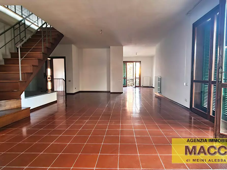 Immagine 2 di Mansarda in vendita  a Ponsacco