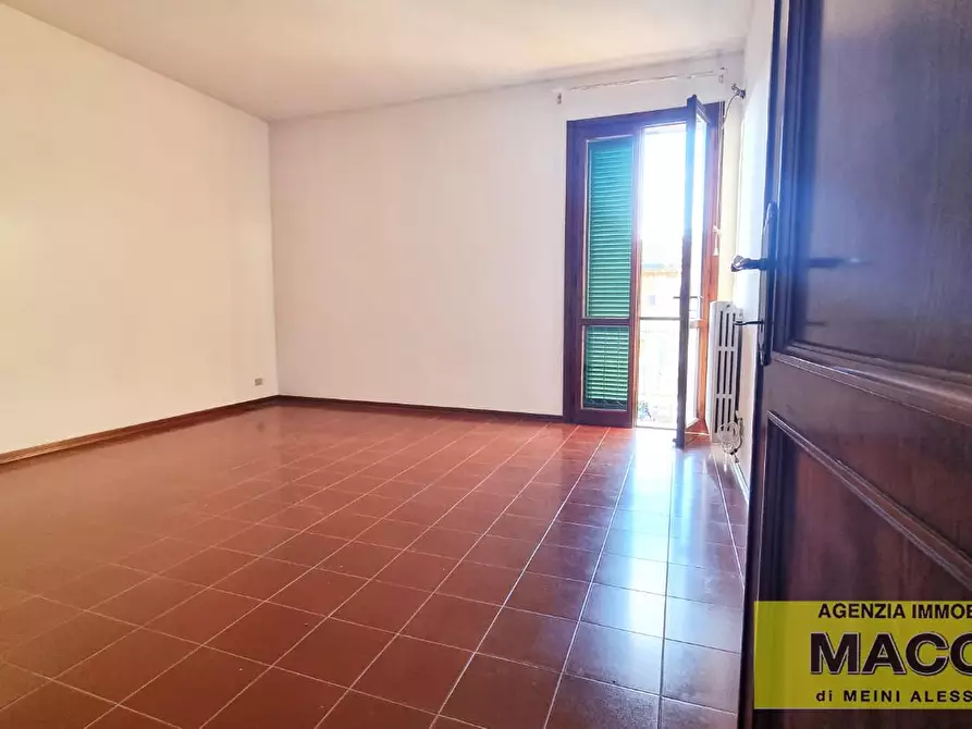 Immagine 9 di Mansarda in vendita  a Ponsacco