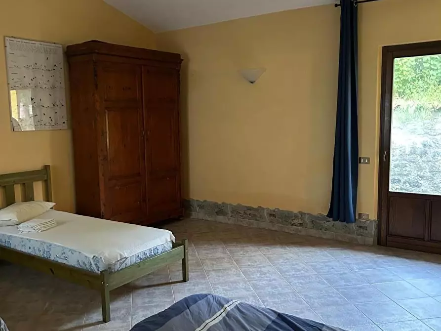 Immagine 30 di Casa colonica in vendita  a Castelnuovo Di Garfagnana