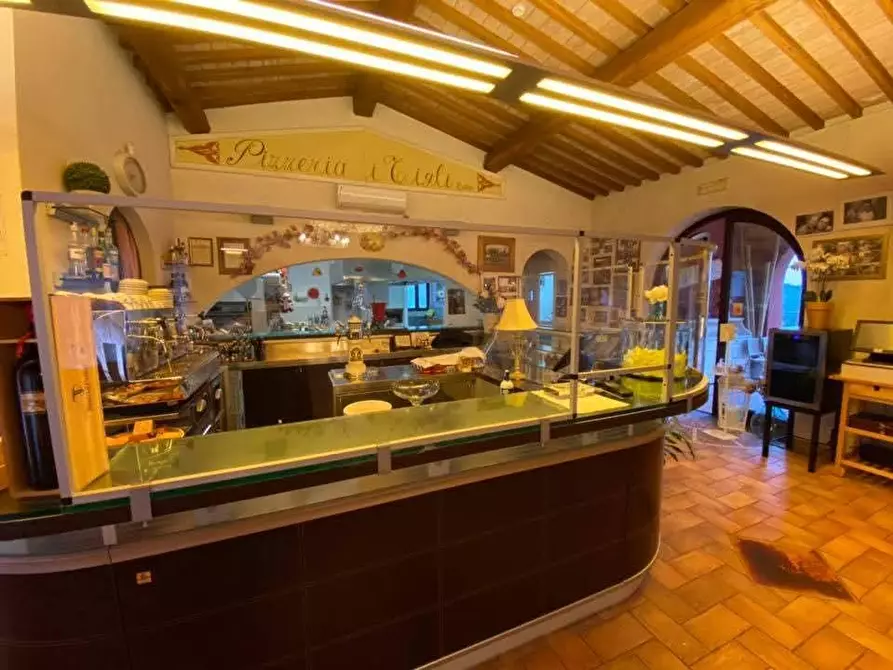 Immagine 6 di Bar / Ristorante in vendita  a Palaia