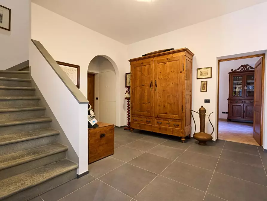 Immagine 3 di Casa colonica in vendita  a Empoli