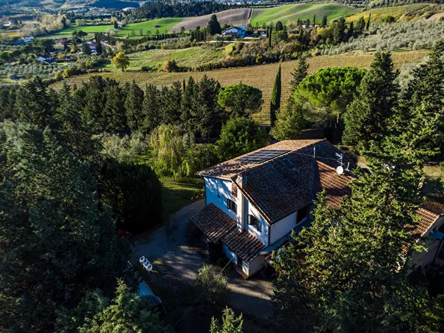 Immagine 41 di Casa colonica in vendita  a Empoli