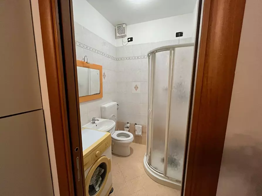 Immagine 8 di Villetta a schiera in vendita  a Massa