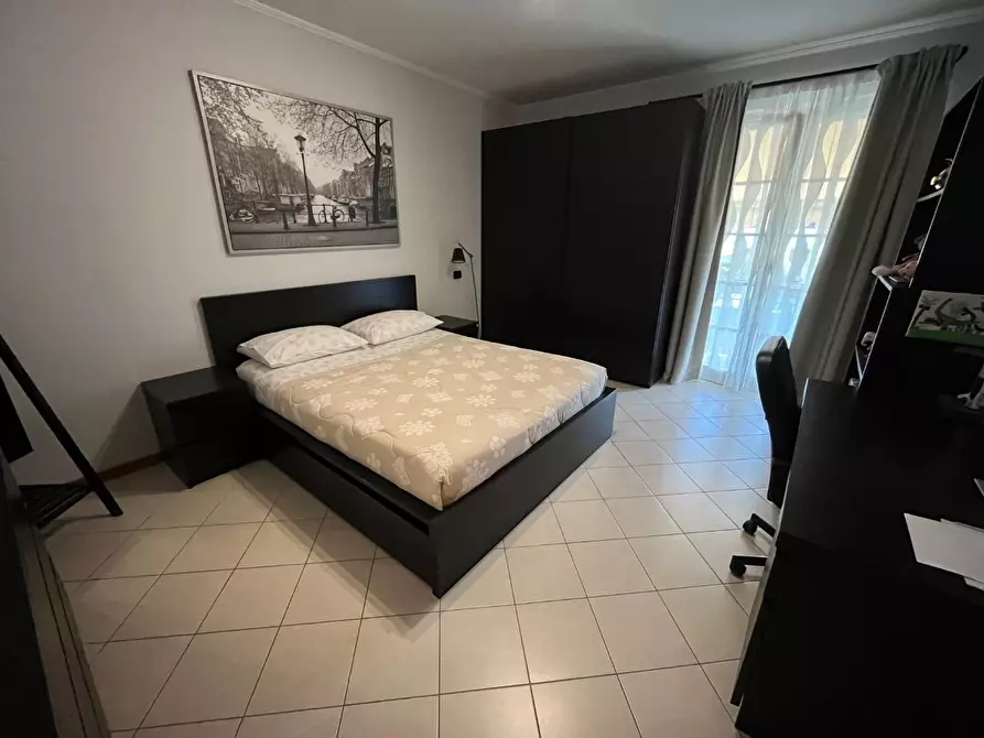 Immagine 20 di Villetta a schiera in vendita  a Massa