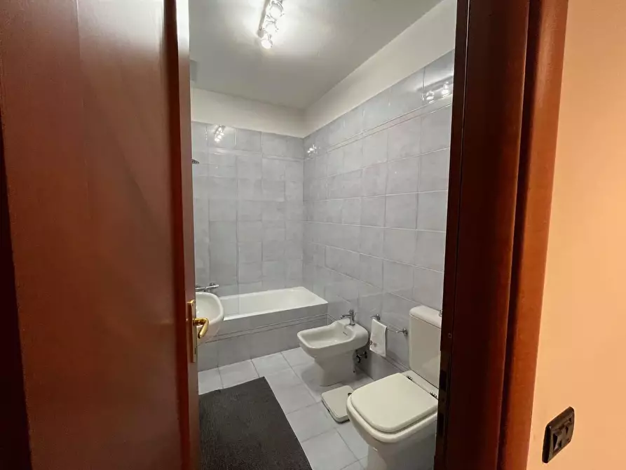 Immagine 13 di Villetta a schiera in vendita  a Massa