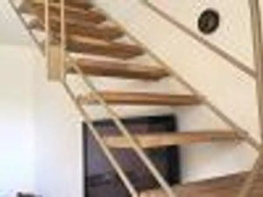 Immagine 16 di Appartamento in vendita  a Pisa