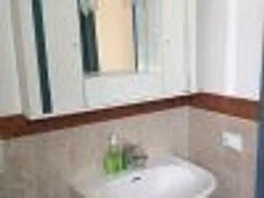 Immagine 21 di Appartamento in vendita  a Pisa