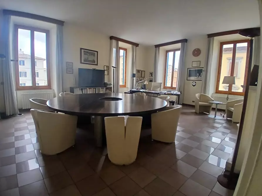 Immagine 3 di Appartamento in vendita  a Livorno