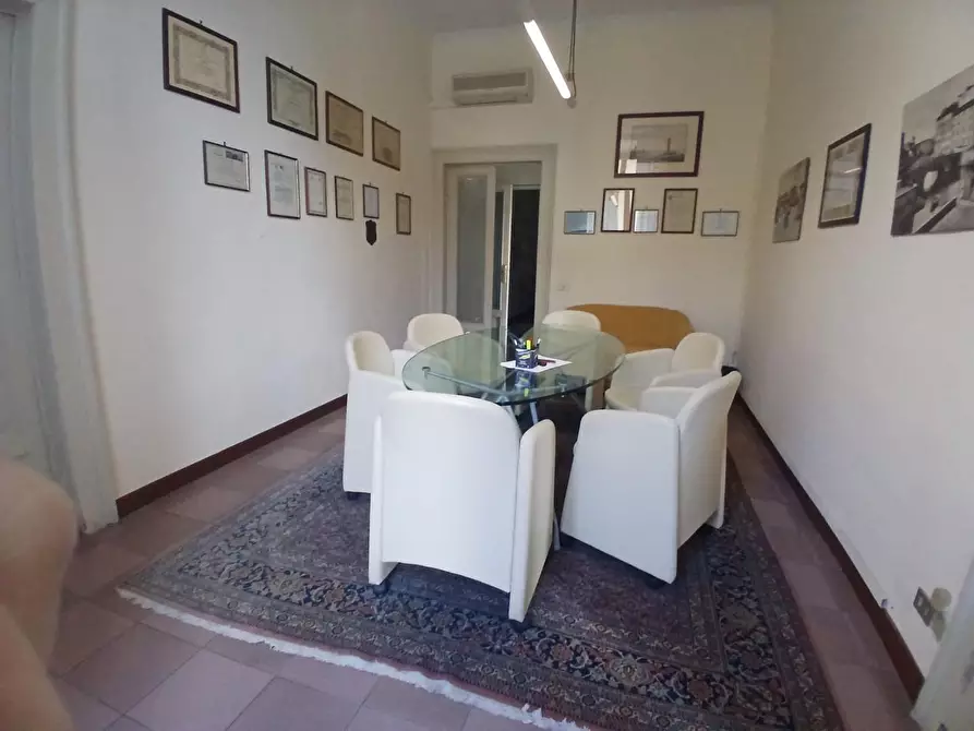 Immagine 20 di Appartamento in vendita  a Livorno