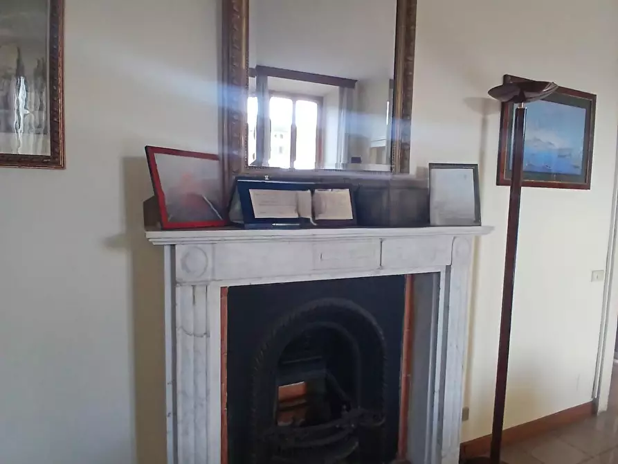 Immagine 24 di Appartamento in vendita  a Livorno