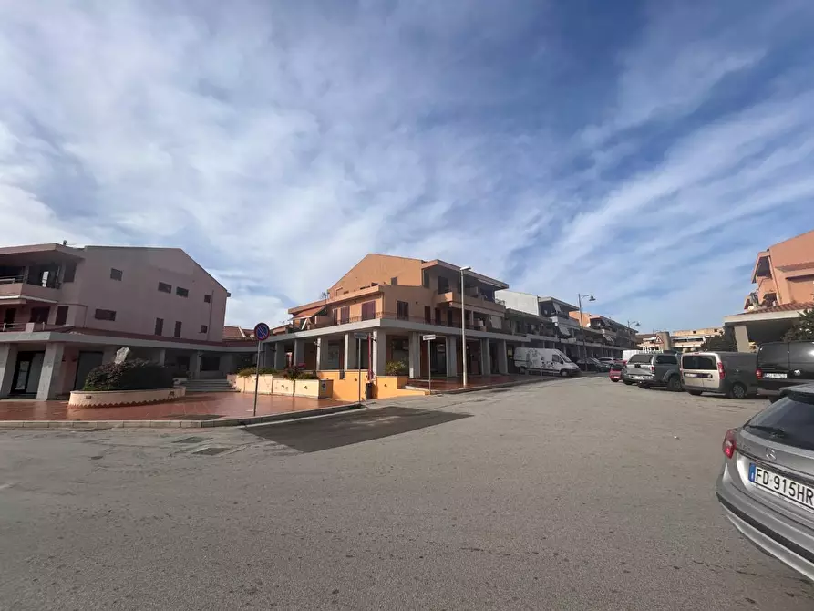 Immagine 1 di Locale commerciale in vendita  a Palau