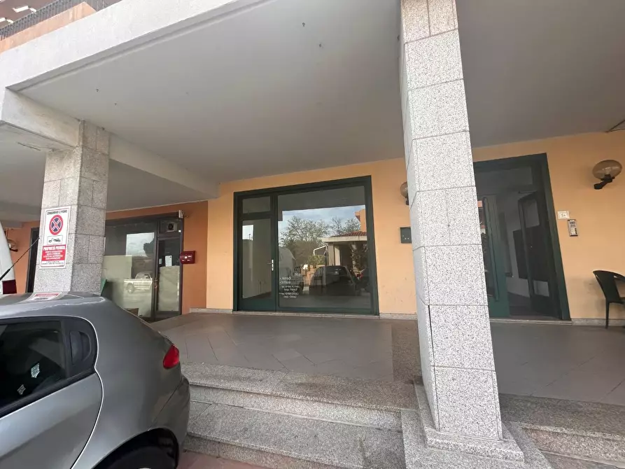 Immagine 6 di Locale commerciale in vendita  a Palau