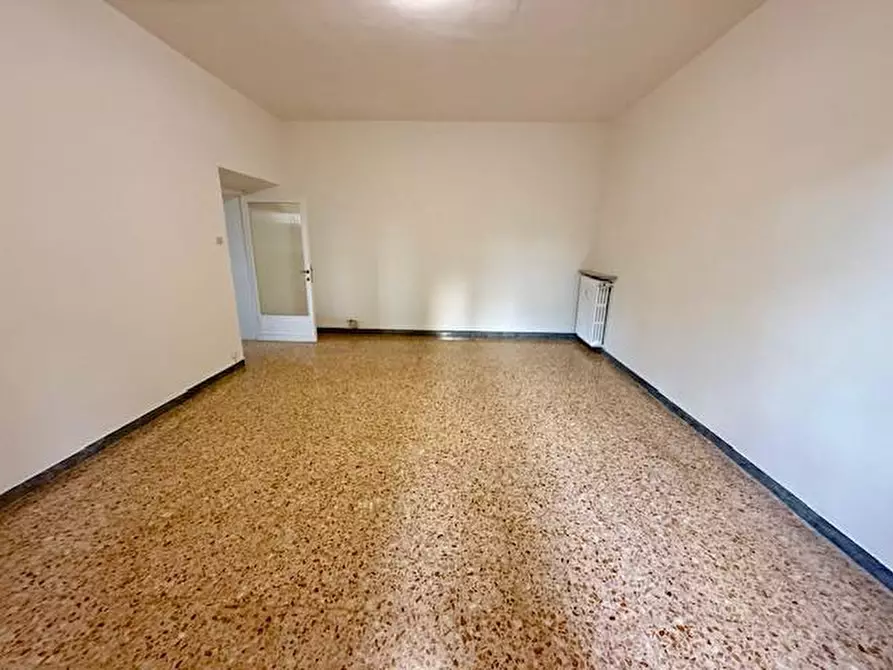 Immagine 24 di Appartamento in vendita  a Siena