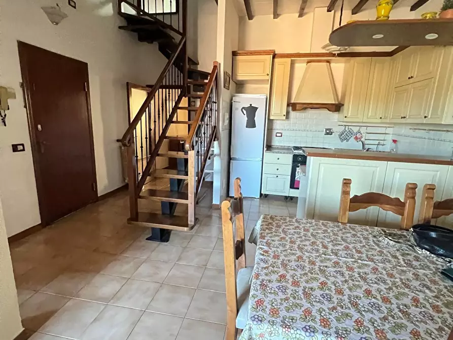 Immagine 4 di Appartamento in vendita  a Poggibonsi