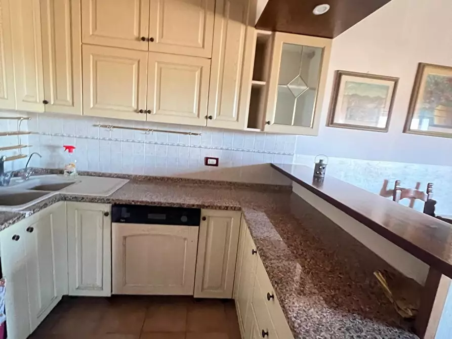 Immagine 5 di Appartamento in vendita  a Poggibonsi