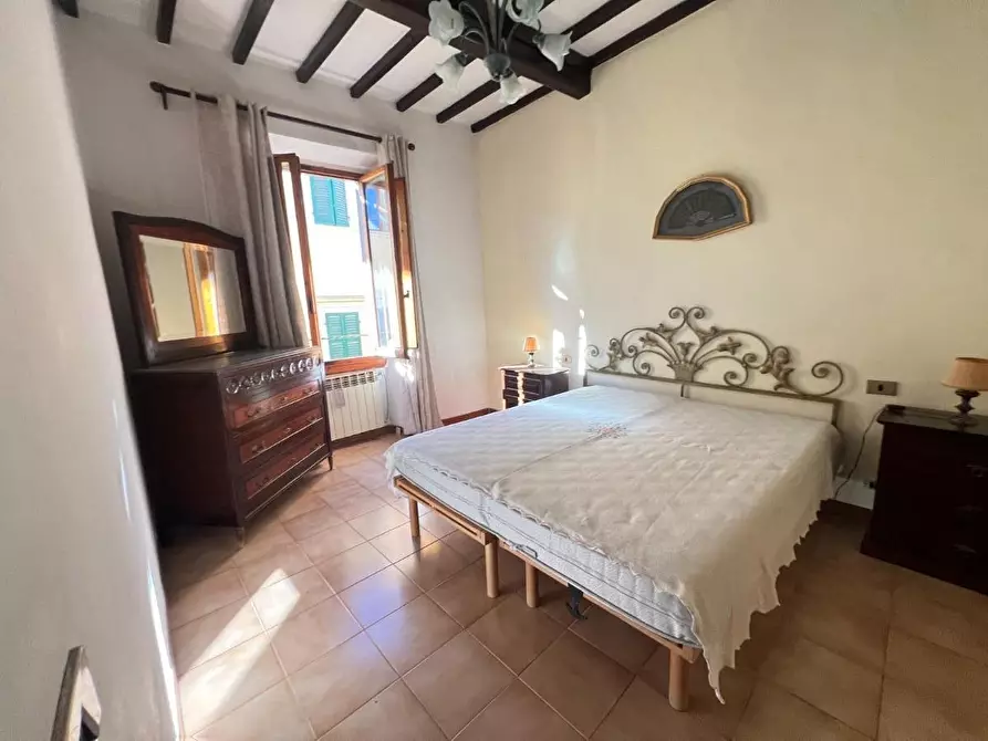 Immagine 9 di Appartamento in vendita  a Poggibonsi