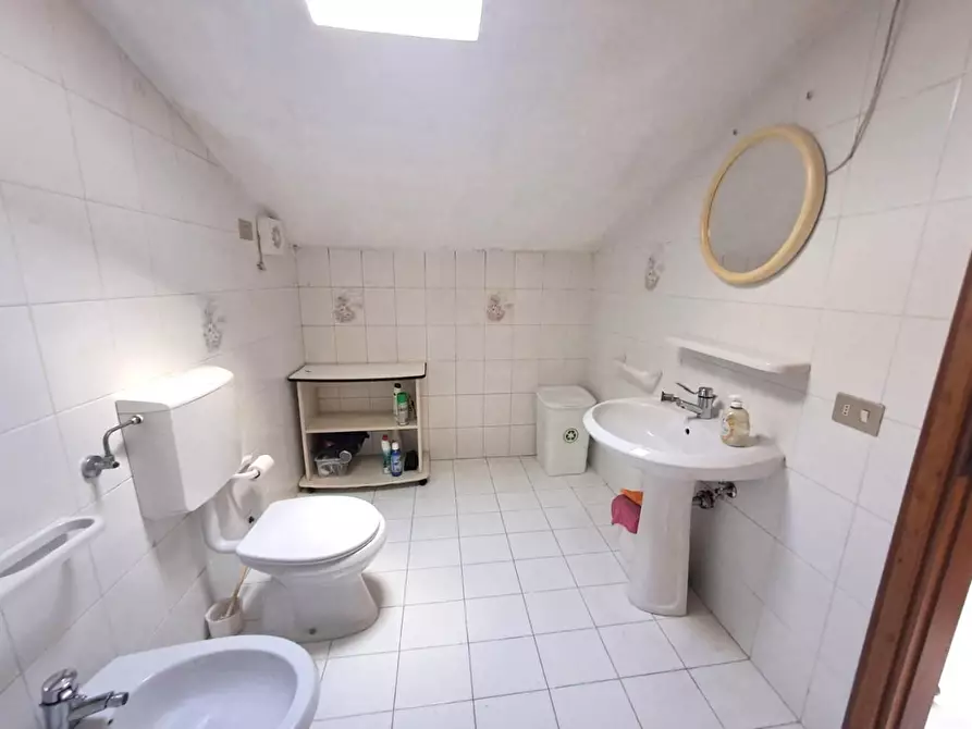 Immagine 26 di Villetta a schiera in vendita  a Forte Dei Marmi