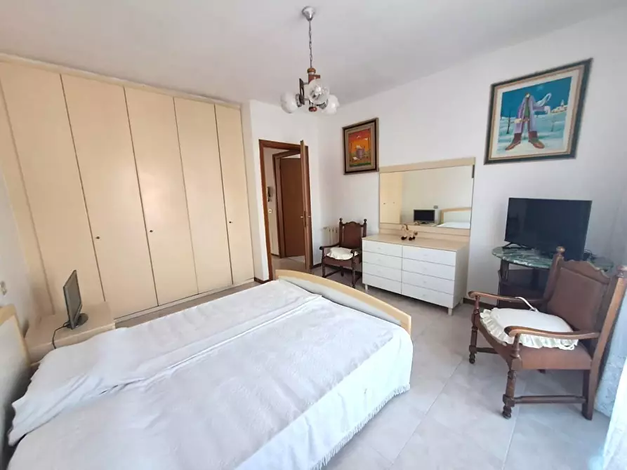 Immagine 13 di Villetta a schiera in vendita  a Forte Dei Marmi