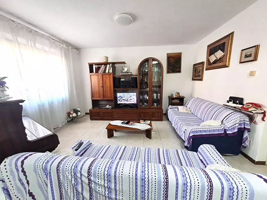 Immagine 7 di Villetta a schiera in vendita  a Forte Dei Marmi