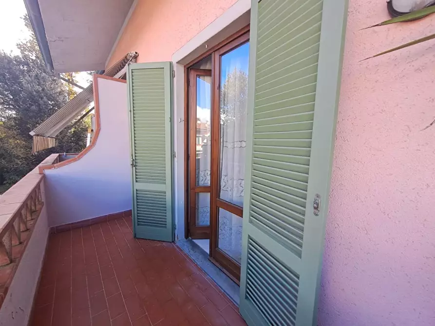 Immagine 19 di Villetta a schiera in vendita  a Forte Dei Marmi