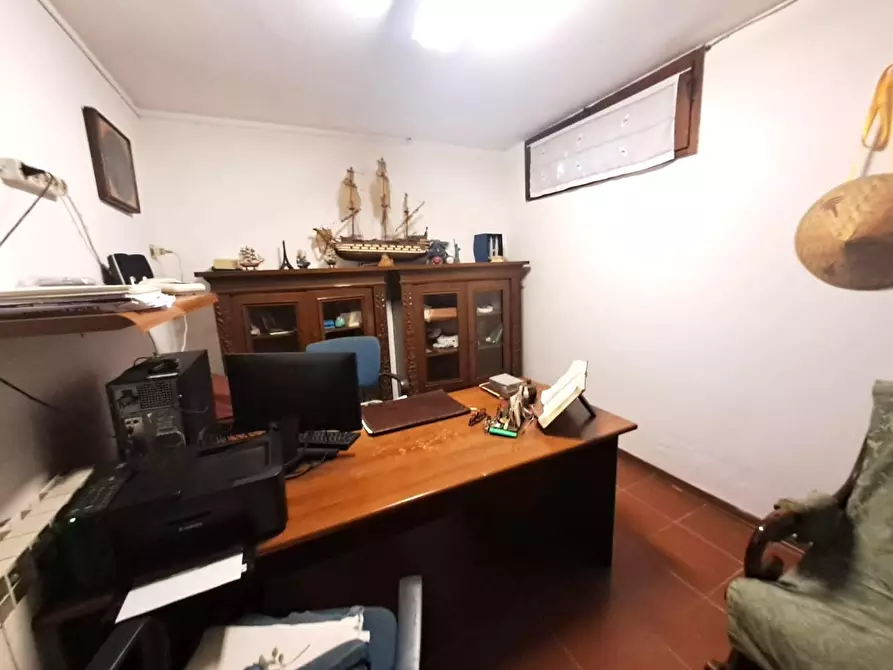 Immagine 30 di Villetta a schiera in vendita  a Forte Dei Marmi