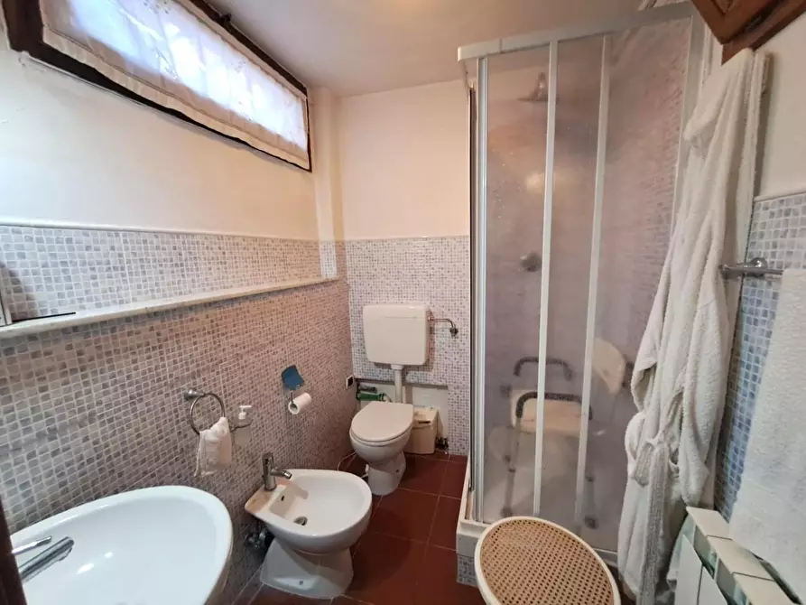 Immagine 32 di Villetta a schiera in vendita  a Forte Dei Marmi