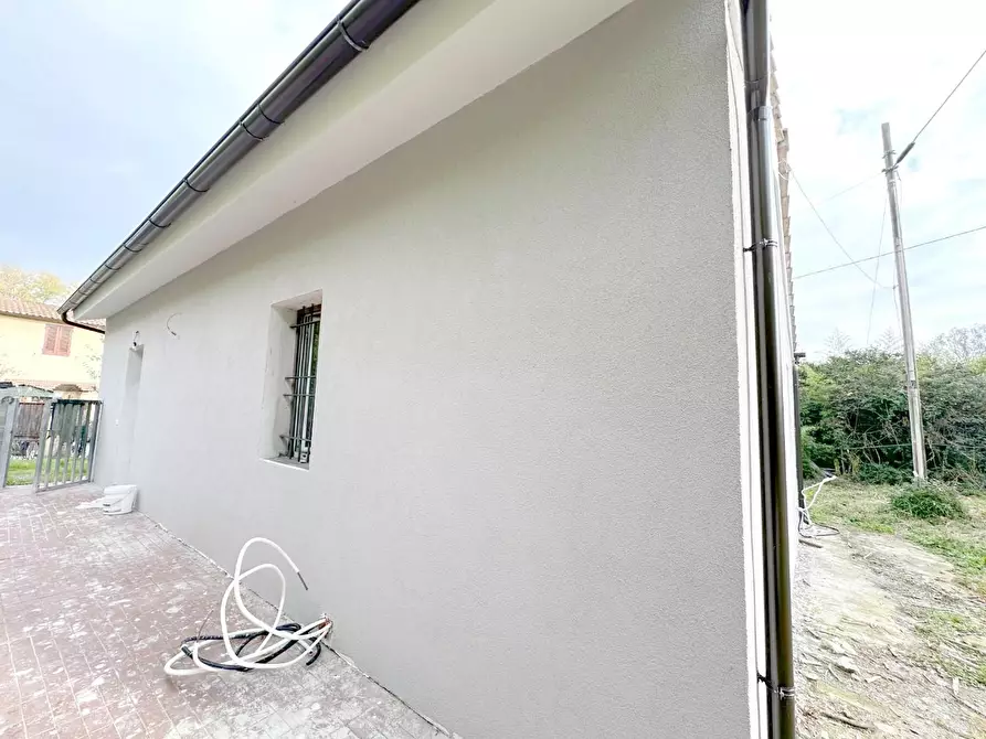 Immagine 19 di Villa in vendita  a Altopascio