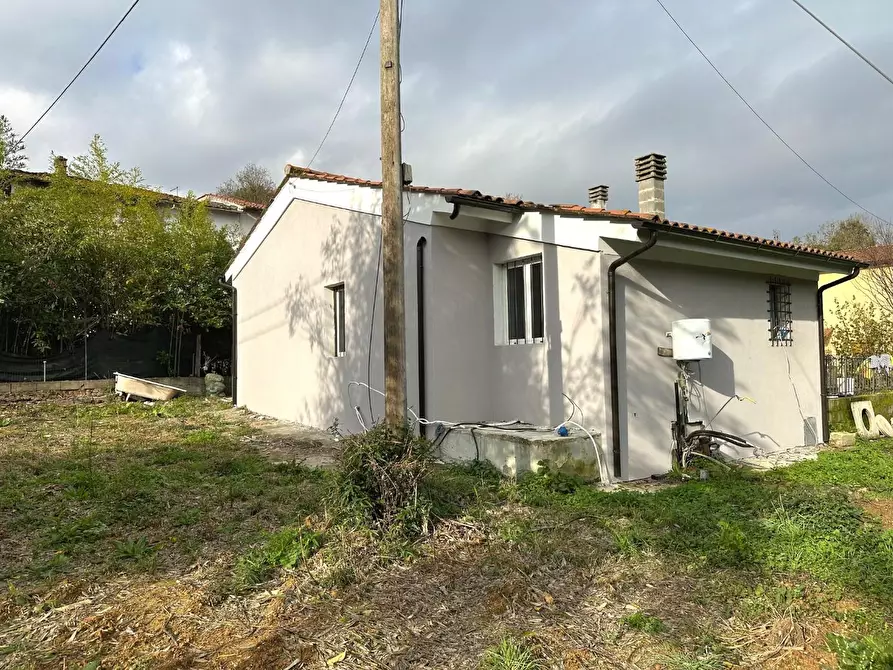 Immagine 20 di Villa in vendita  a Altopascio