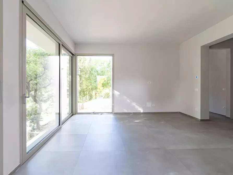 Immagine 26 di Villetta a schiera in vendita  a Vinci