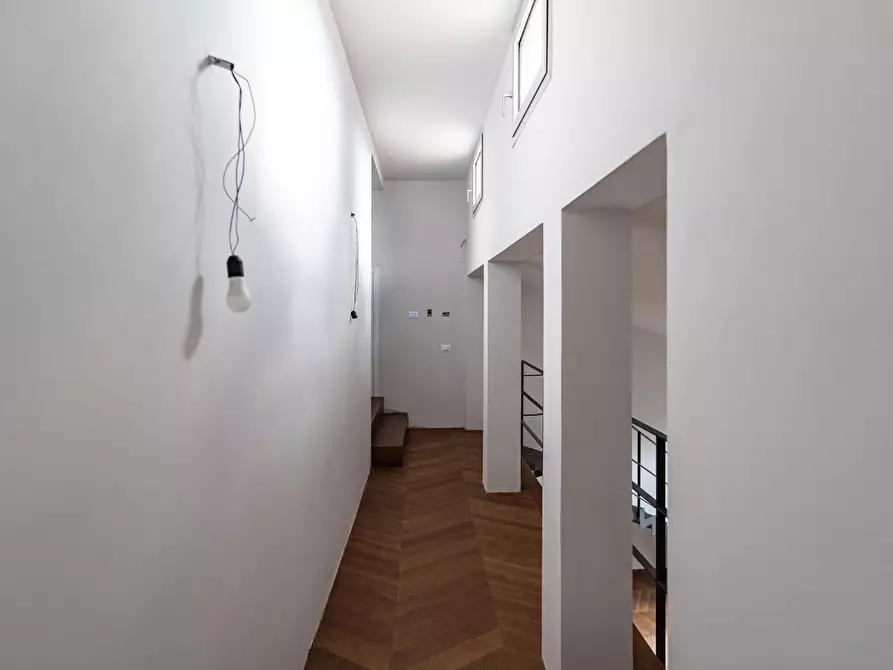 Immagine 25 di Villetta a schiera in vendita  a Vinci