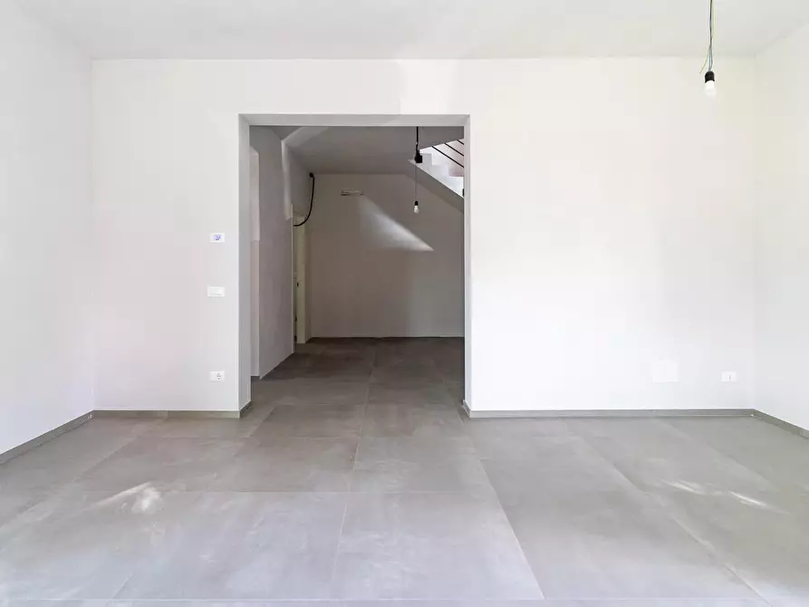 Immagine 32 di Villetta a schiera in vendita  a Vinci