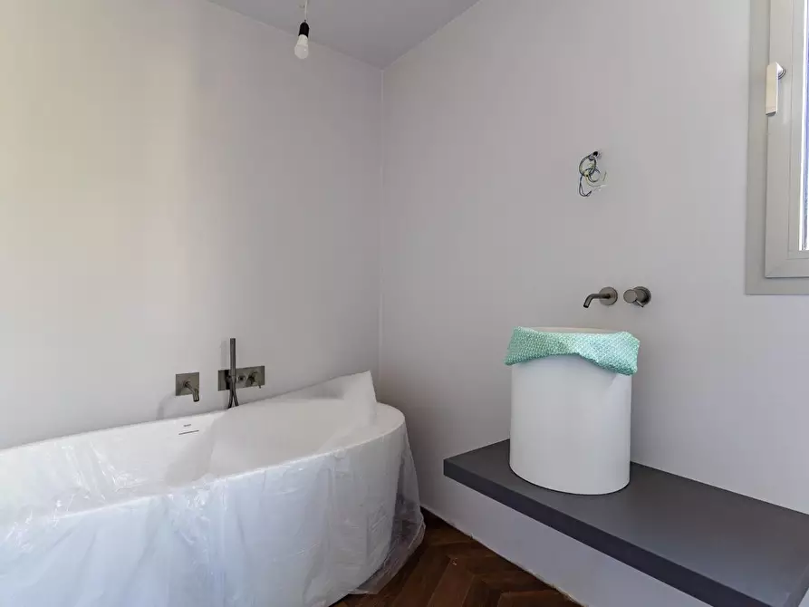 Immagine 36 di Villetta a schiera in vendita  a Vinci