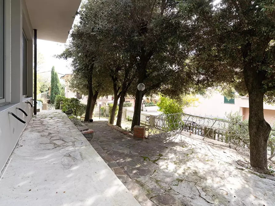 Immagine 44 di Villetta a schiera in vendita  a Vinci