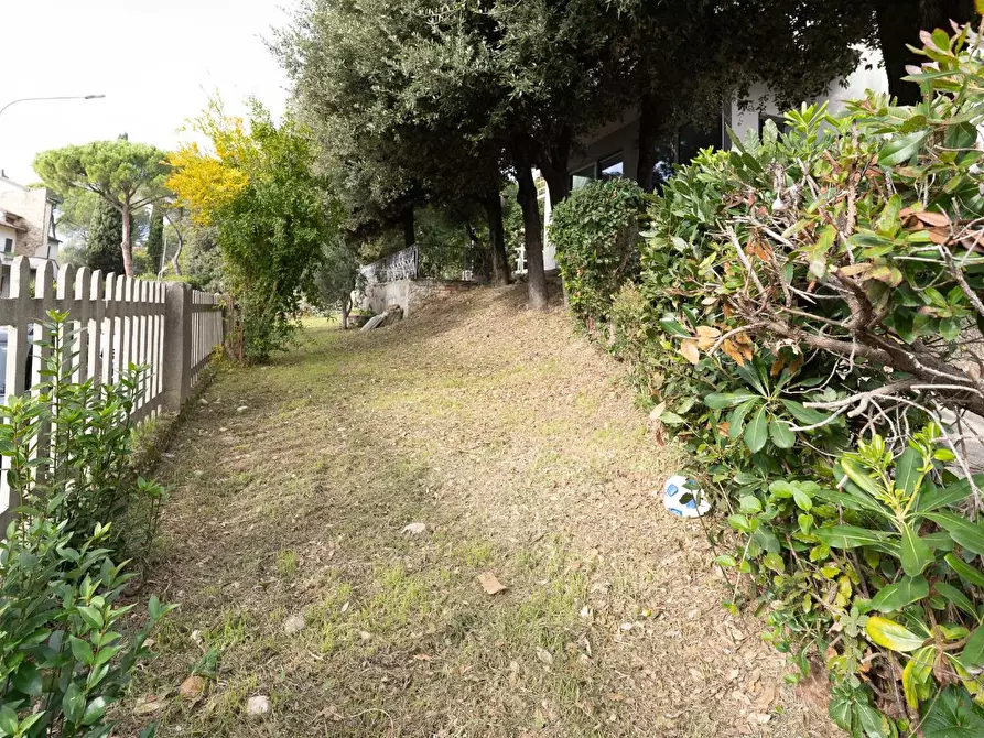 Immagine 50 di Villetta a schiera in vendita  a Vinci