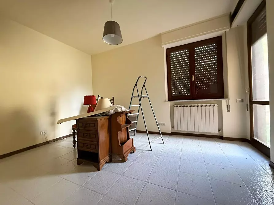 Immagine 7 di Appartamento in affitto  a Siena