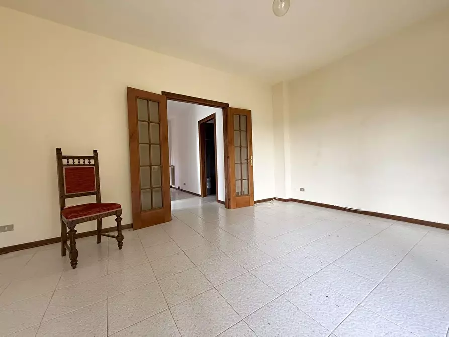 Immagine 6 di Appartamento in affitto  a Siena