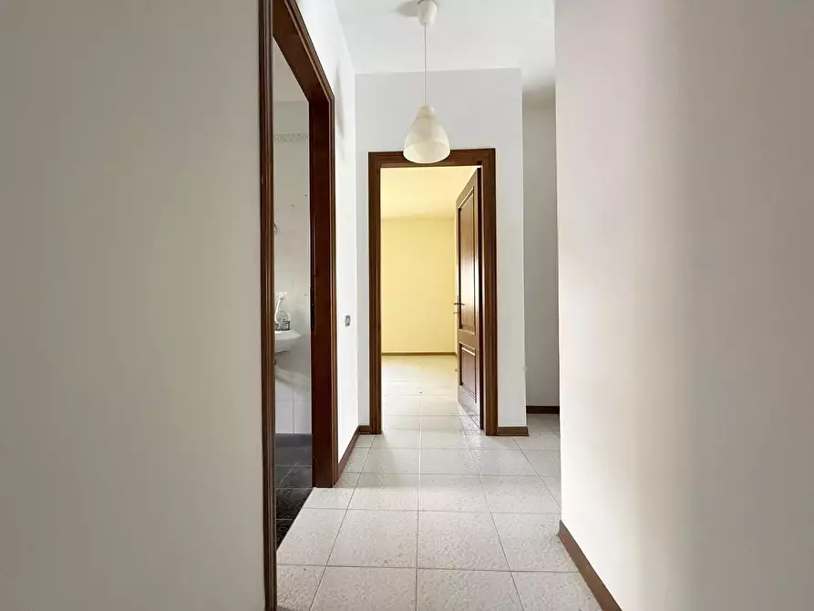 Immagine 9 di Appartamento in affitto  a Siena